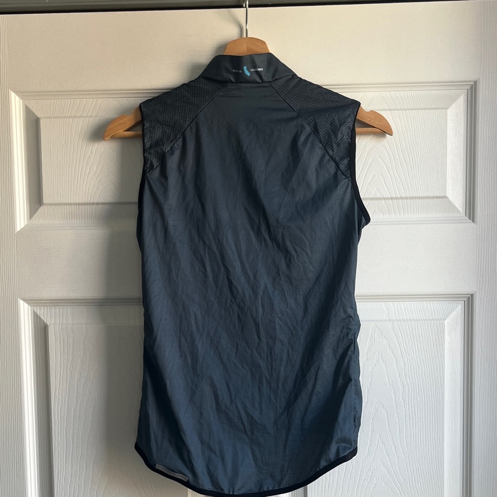OrNot Women's Lightweight Cycling Vest - Picture 3 of 4